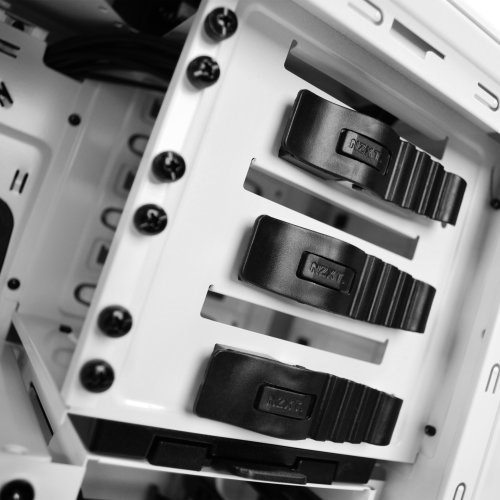 NZXT Phantom 410 image 29