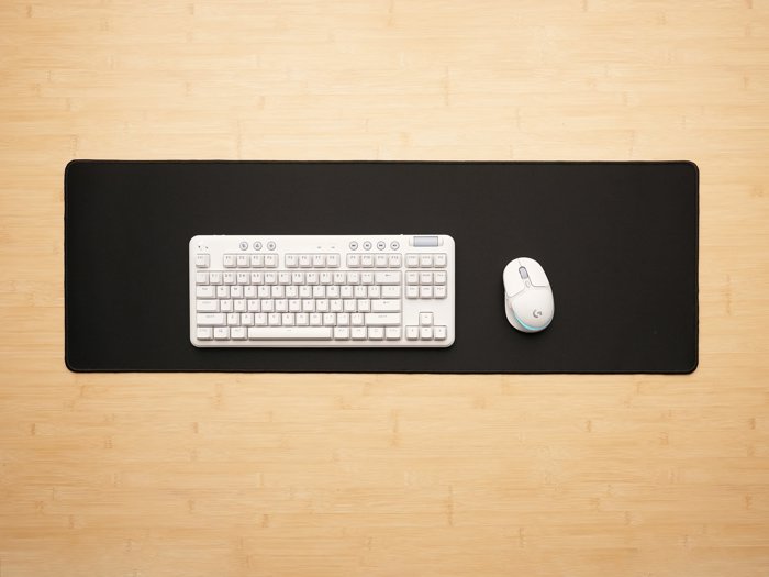 LTT Stealth Desk Pad (1500mm x 600mm) image 3