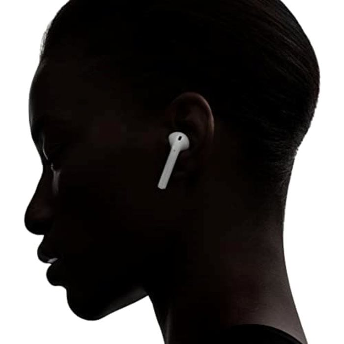 Apple AirPods 2nd Generation image 5